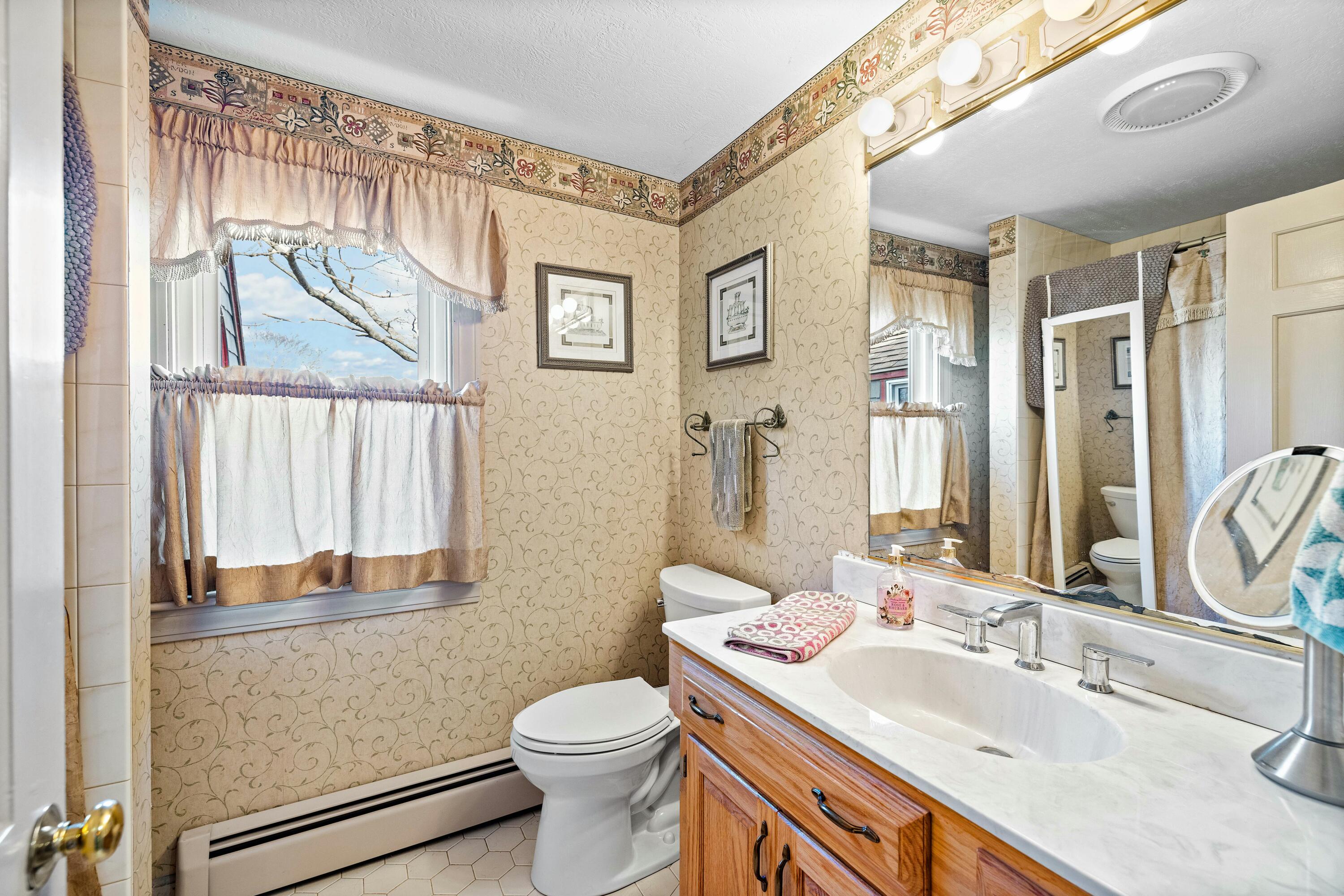 8 Shore Farm Lane Kennebunkport ME 04046