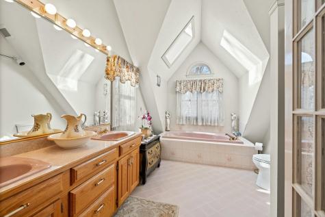 8 Shore Farm Lane Kennebunkport ME 04046