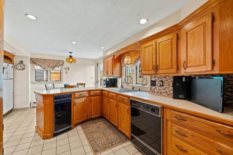 8 Shore Farm Lane Kennebunkport ME 04046