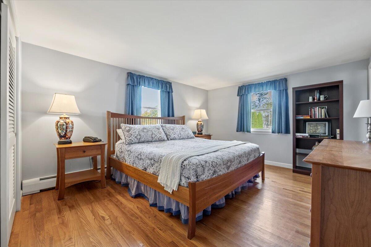 19 Olde Colony Lane Cape Elizabeth ME 04107