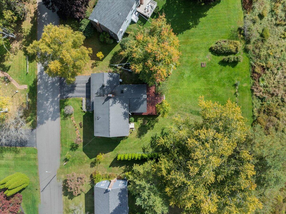 19 Olde Colony Lane Cape Elizabeth ME 04107