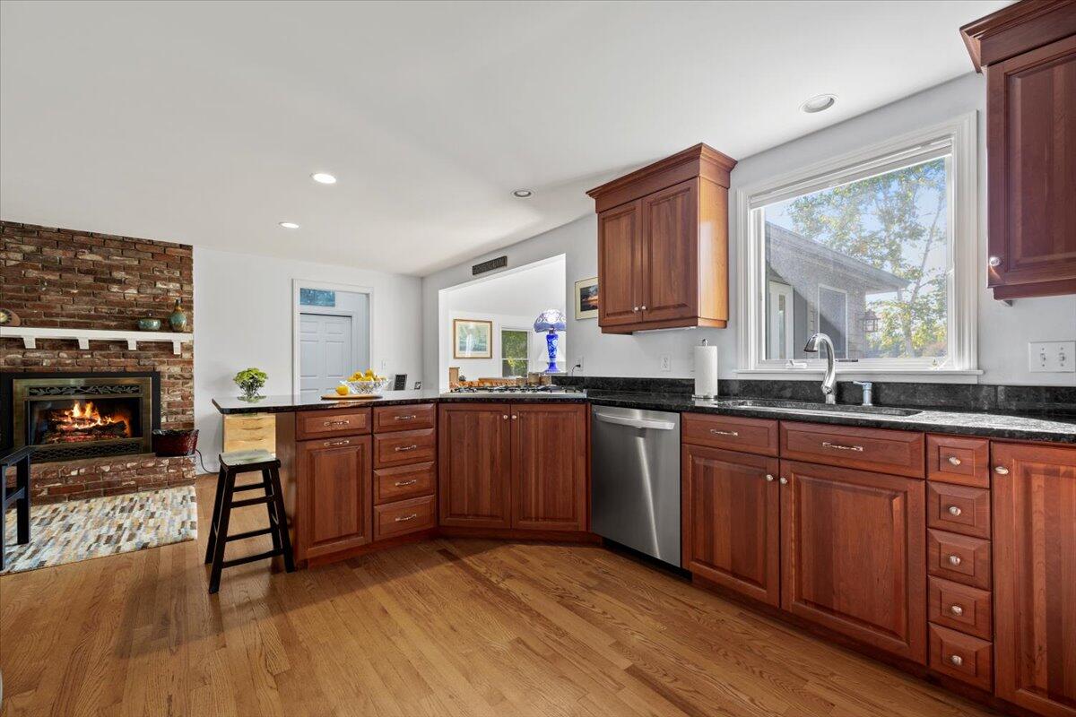 19 Olde Colony Lane Cape Elizabeth ME 04107