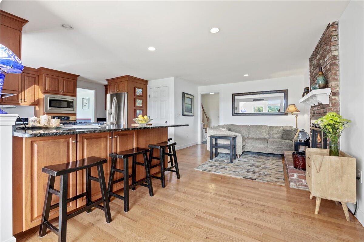 19 Olde Colony Lane Cape Elizabeth ME 04107