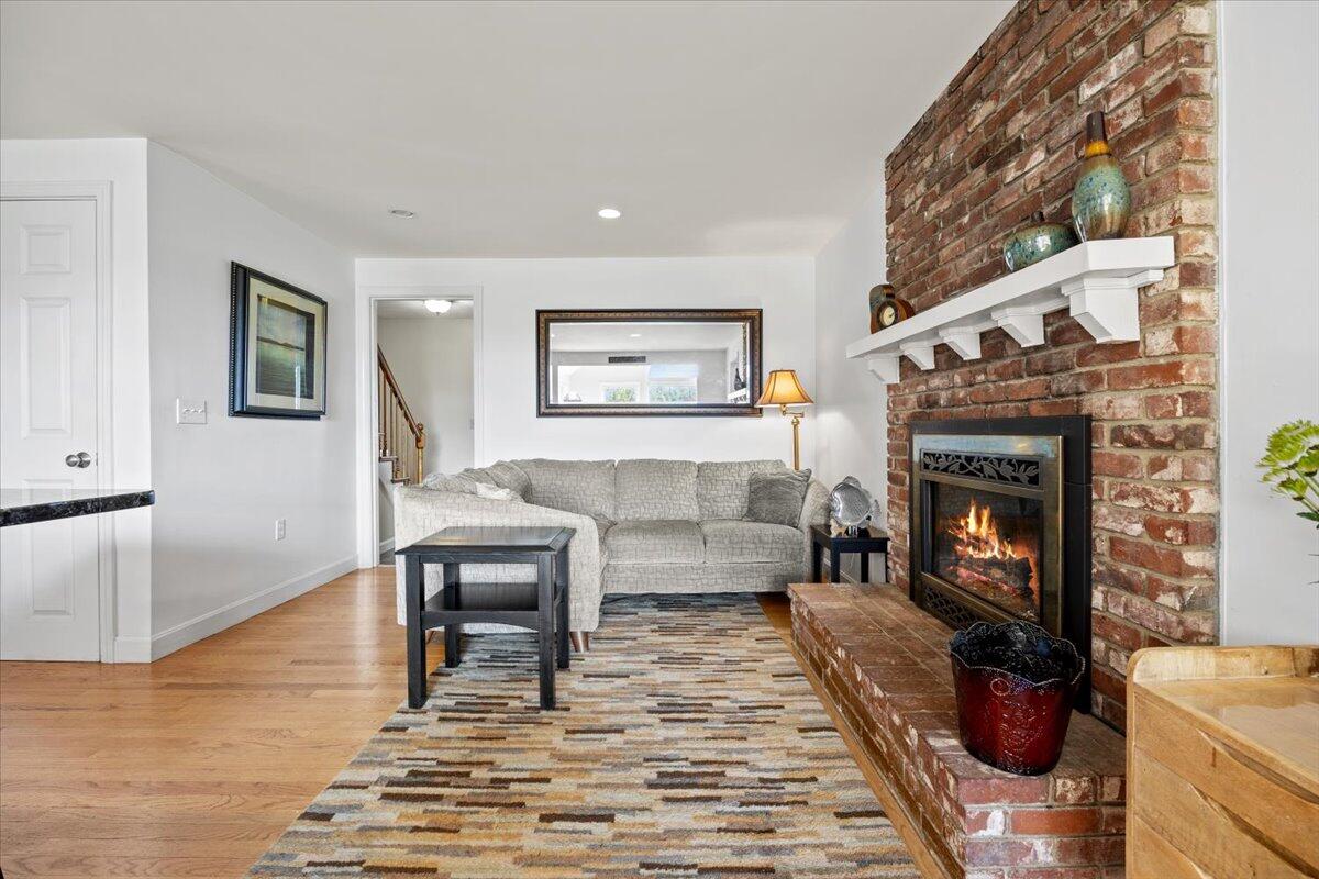 19 Olde Colony Lane Cape Elizabeth ME 04107