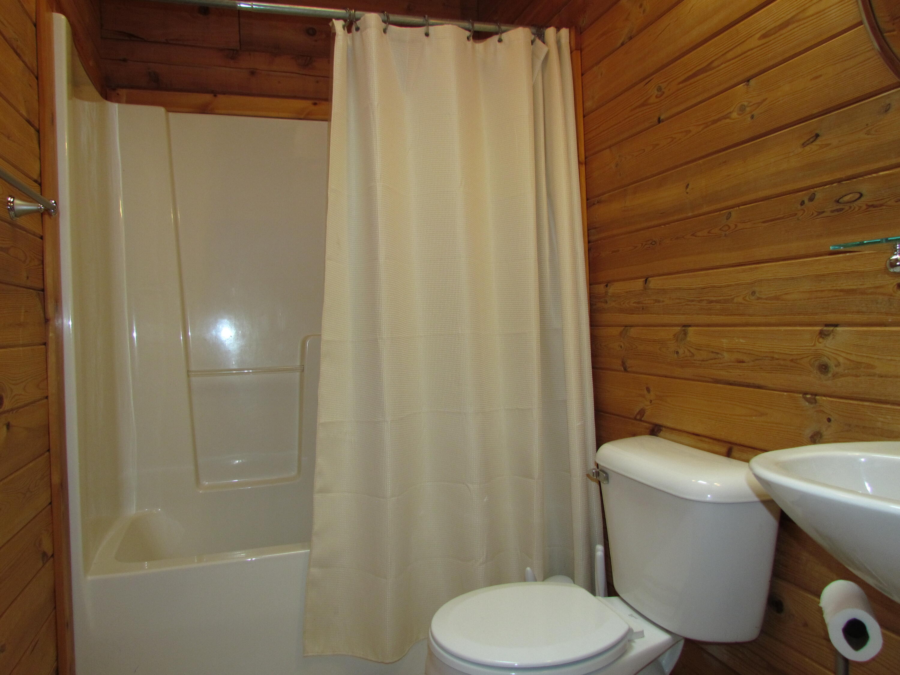 24 Brown Road Richmond ME 04357