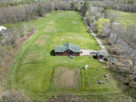 24 Brown Road Richmond ME 04357