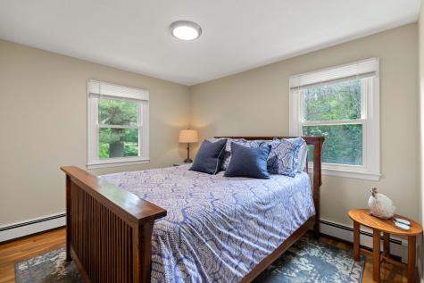348 Cousins Street Yarmouth ME 04096