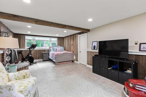 348 Cousins Street Yarmouth ME 04096