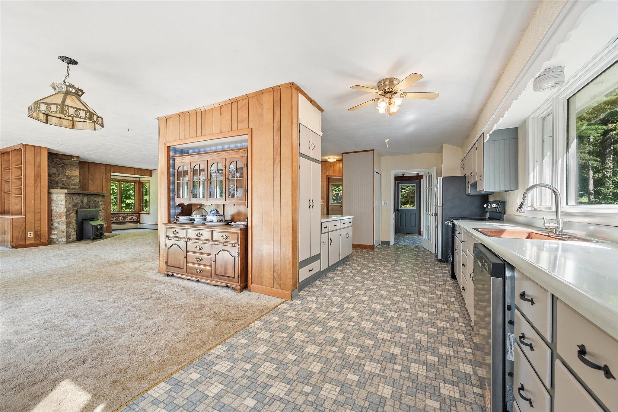 47 Chase Road Baileyville ME 04694