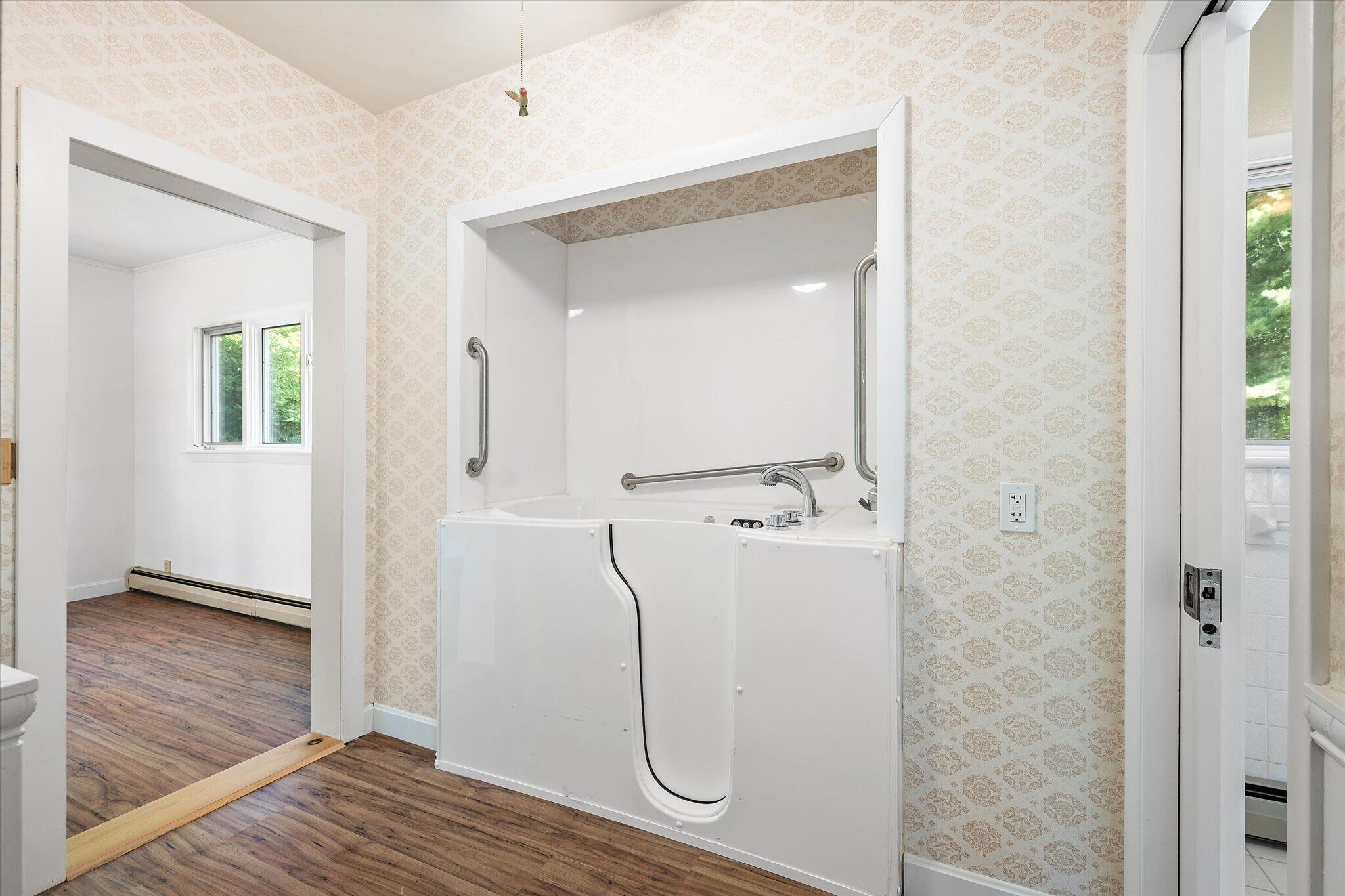 47 Chase Road Baileyville ME 04694