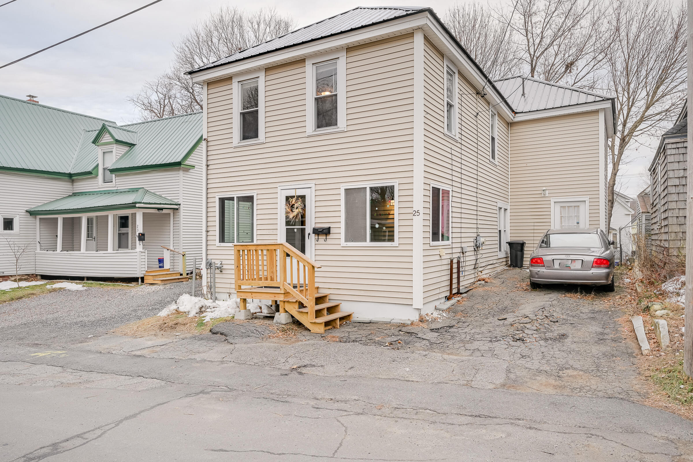 25 Center Street Augusta ME 04330