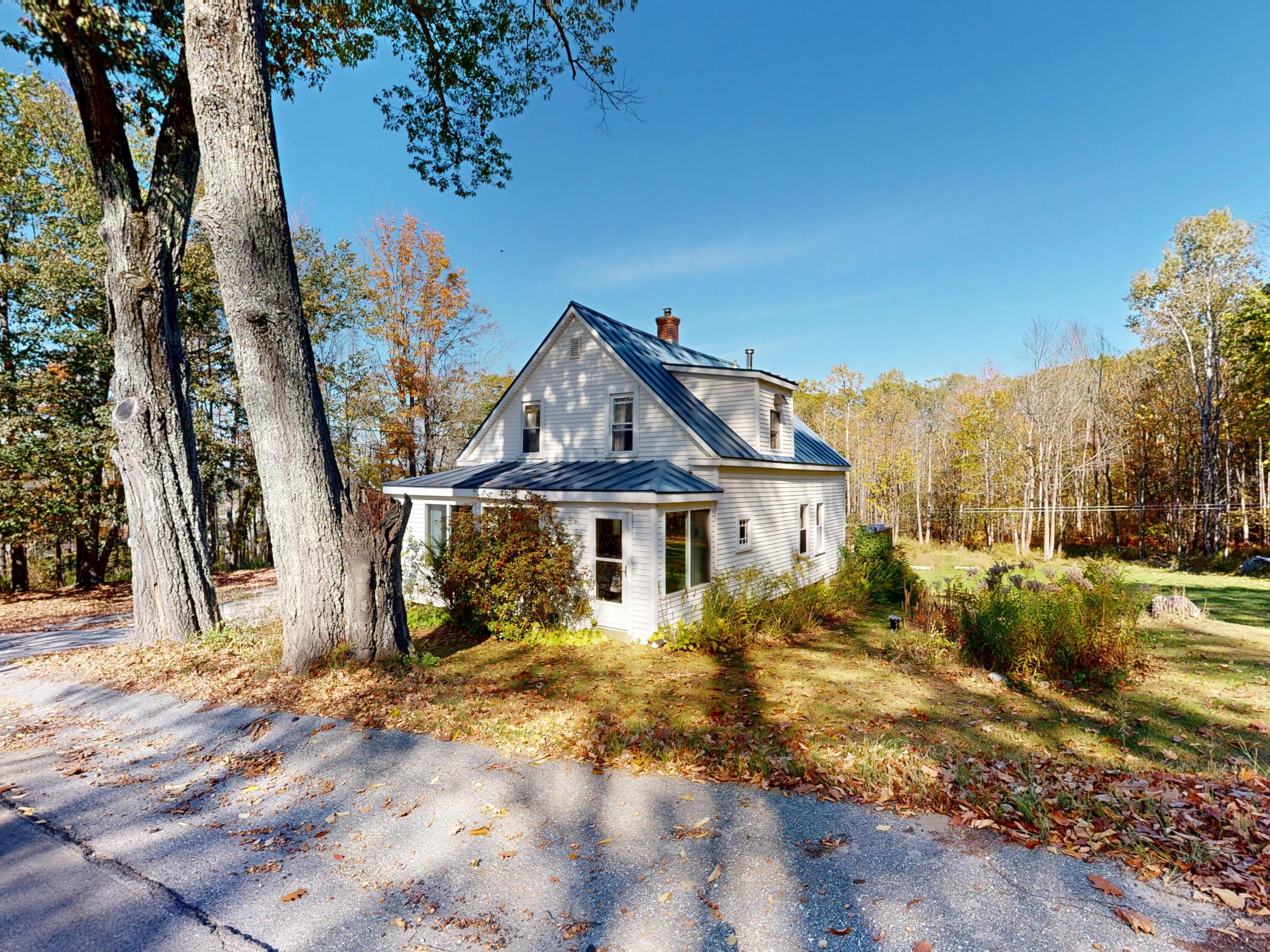 11 Oak Hill Road Monmouth ME 04259