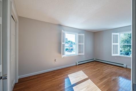 4 Tamarack Drive South Portland ME 04106