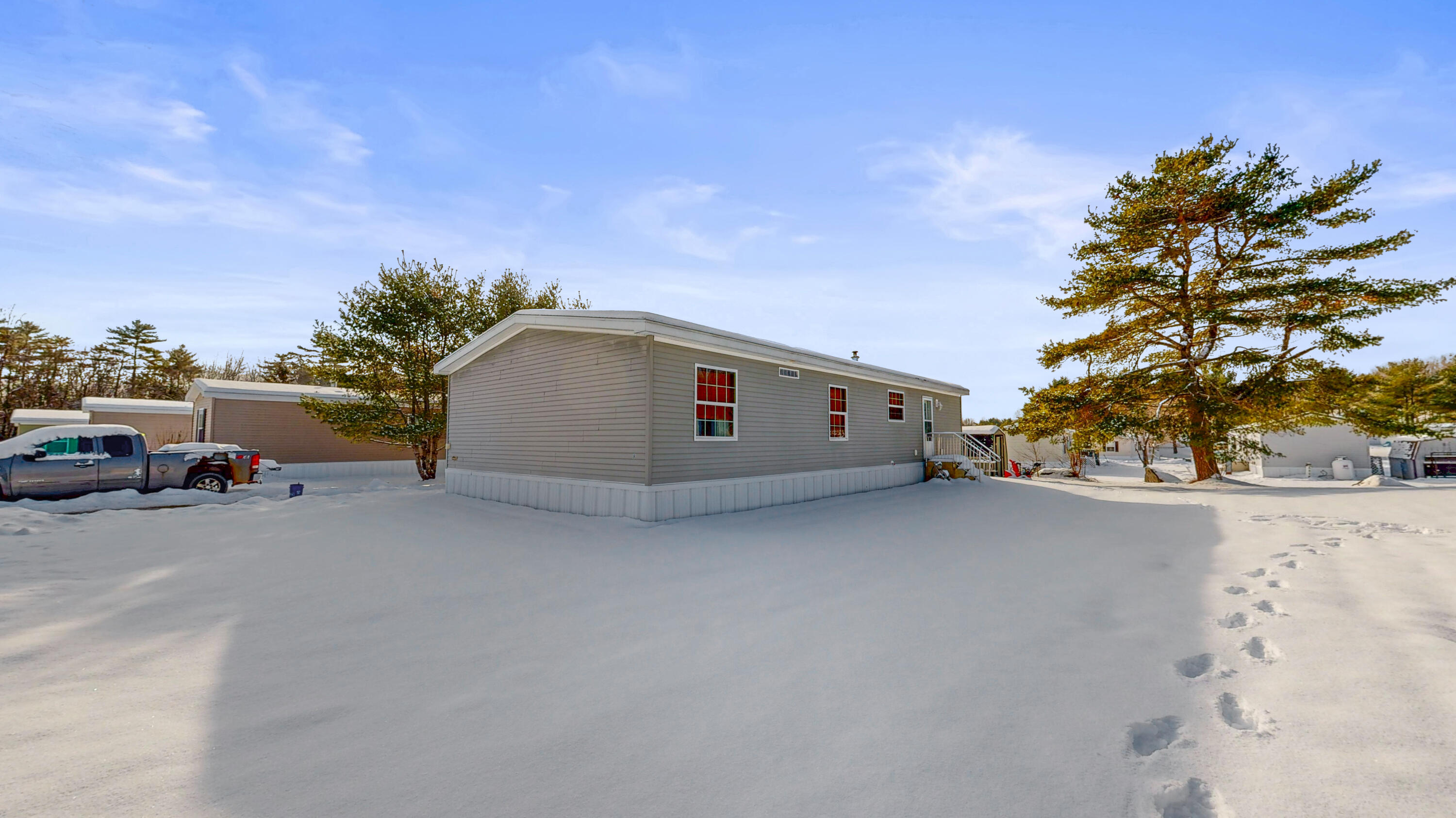 8 Sheldon Place Lewiston ME 04240