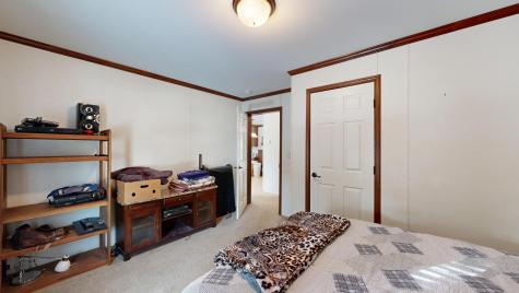 8 Sheldon Place Lewiston ME 04240