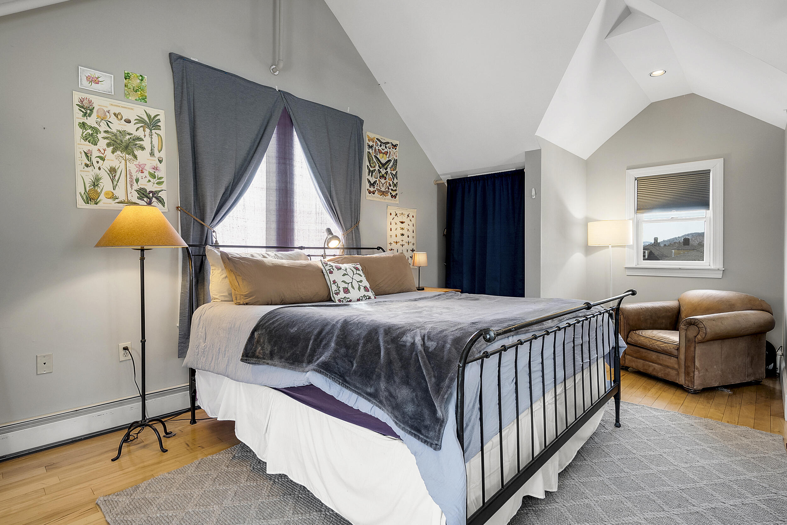 22 Broad Street Bethel ME 04217