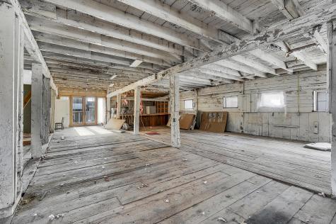 22 Broad Street Bethel ME 04217