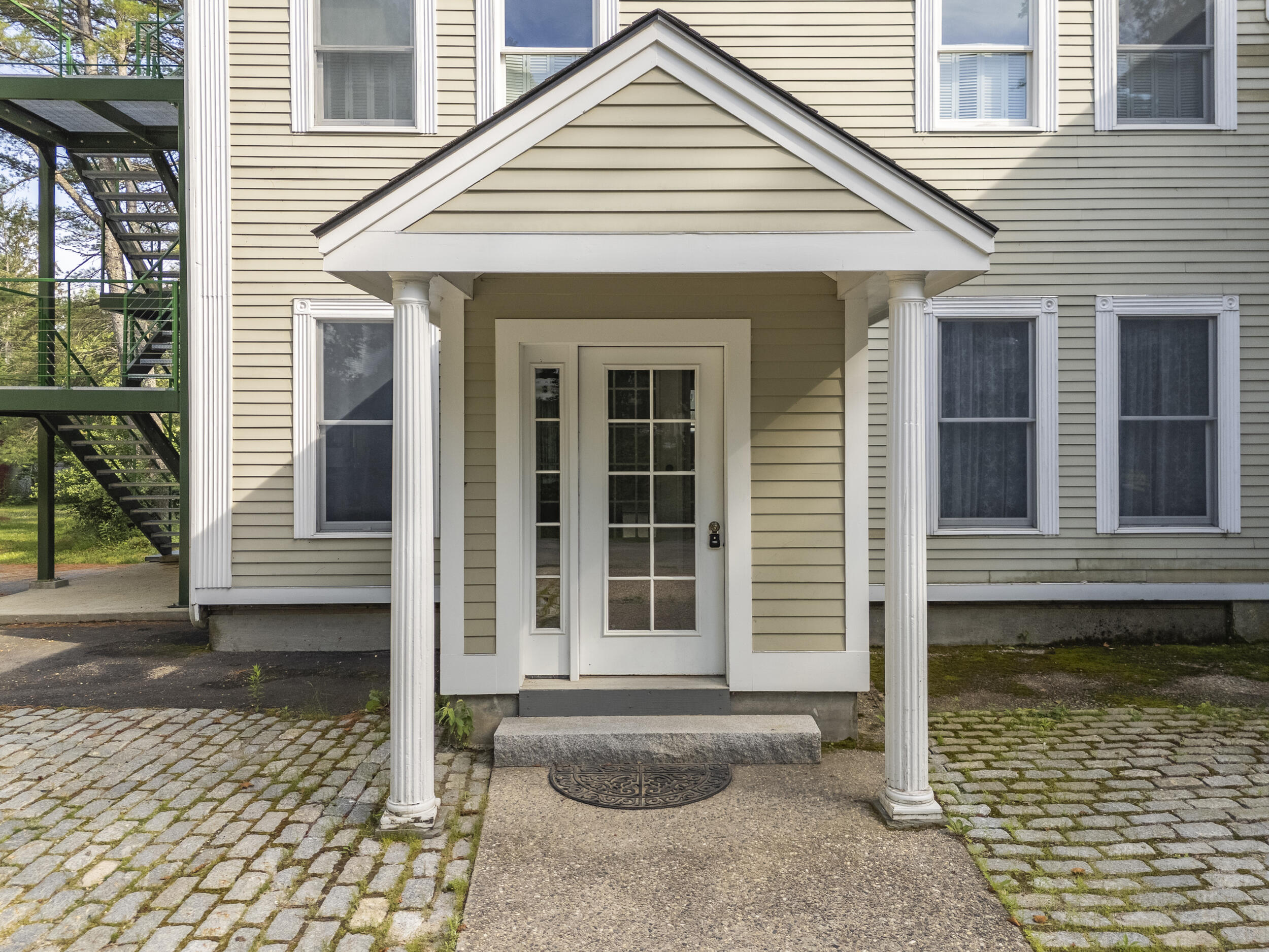 22 Broad Street Bethel ME 04217