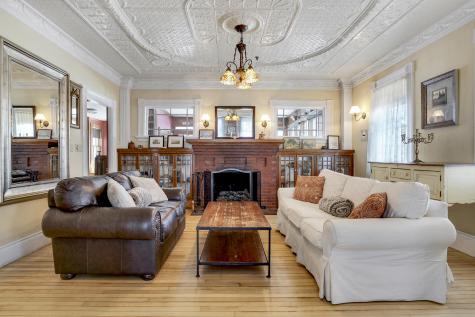 22 Broad Street Bethel ME 04217