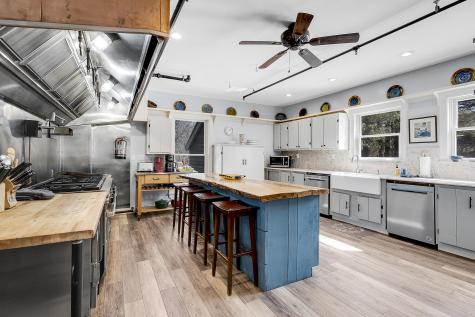 22 Broad Street Bethel ME 04217