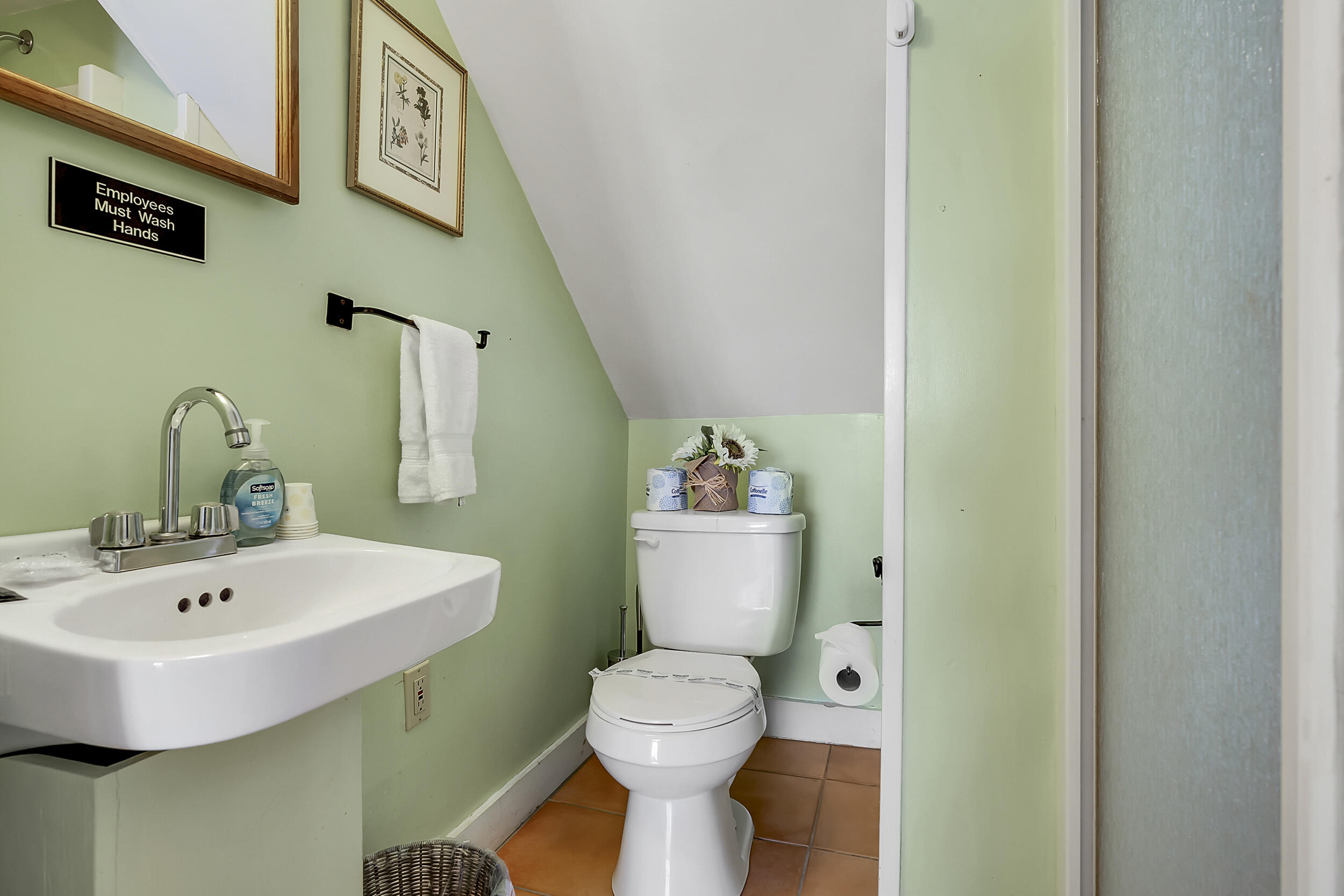 22 Broad Street Bethel ME 04217