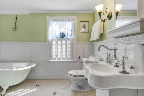 22 Broad Street Bethel ME 04217