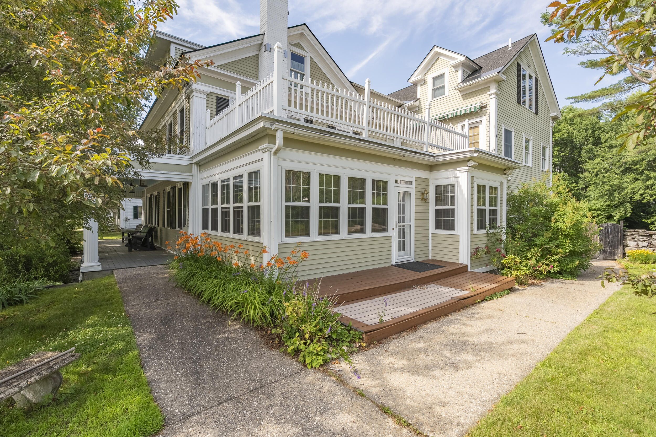 22 Broad Street Bethel ME 04217