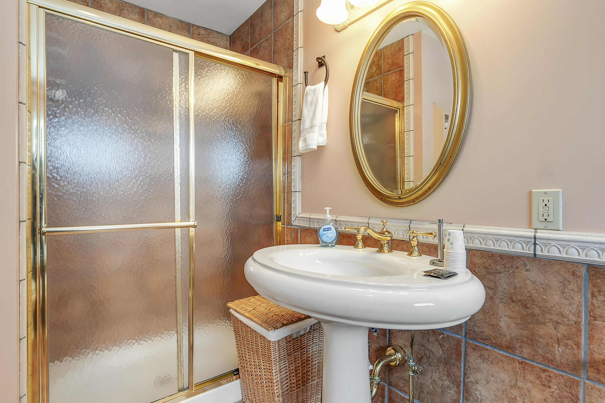 22 Broad Street Bethel ME 04217