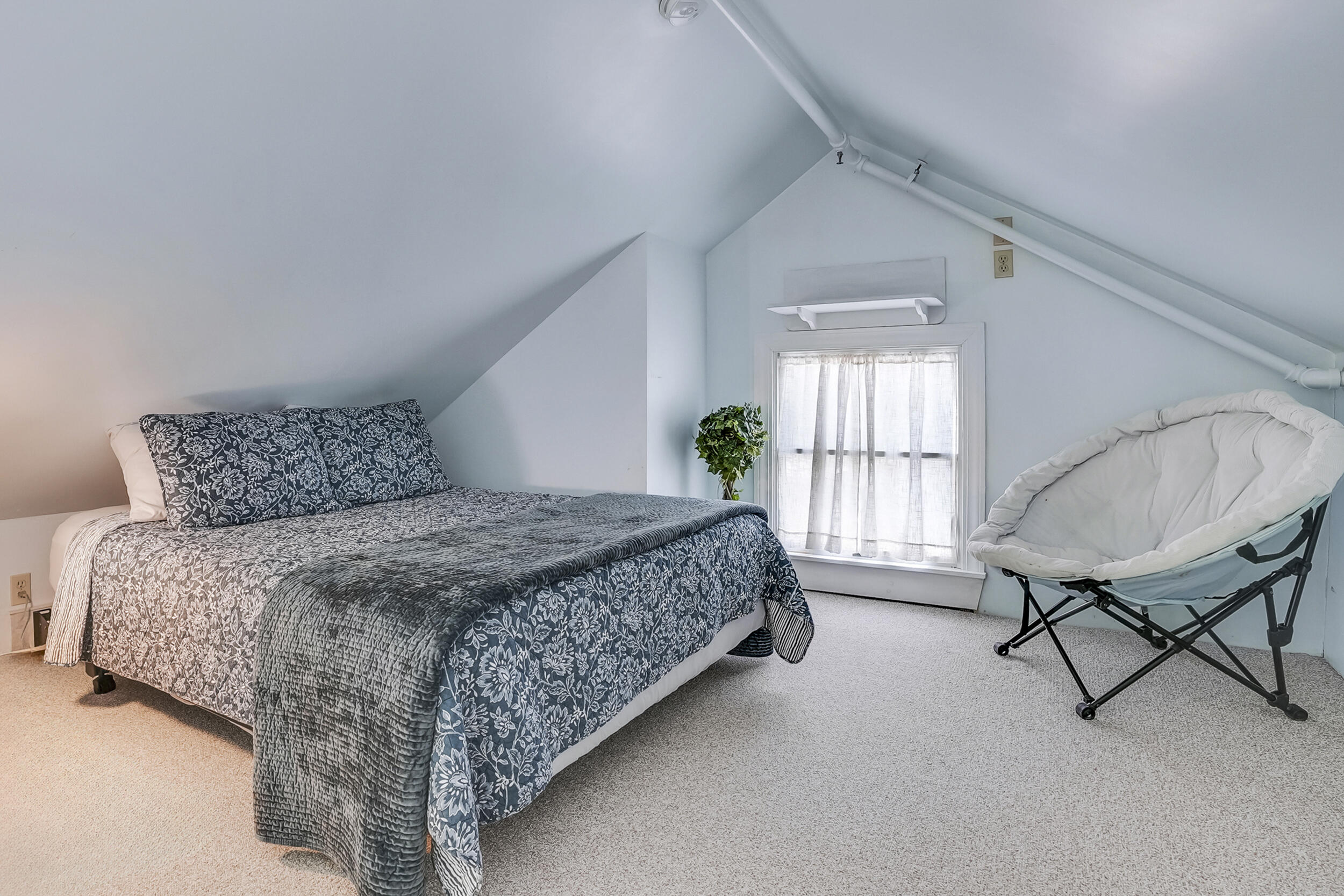 22 Broad Street Bethel ME 04217