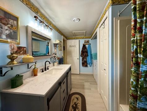 51 Reardon Lane Calais ME 04619