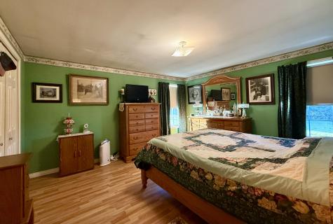 51 Reardon Lane Calais ME 04619