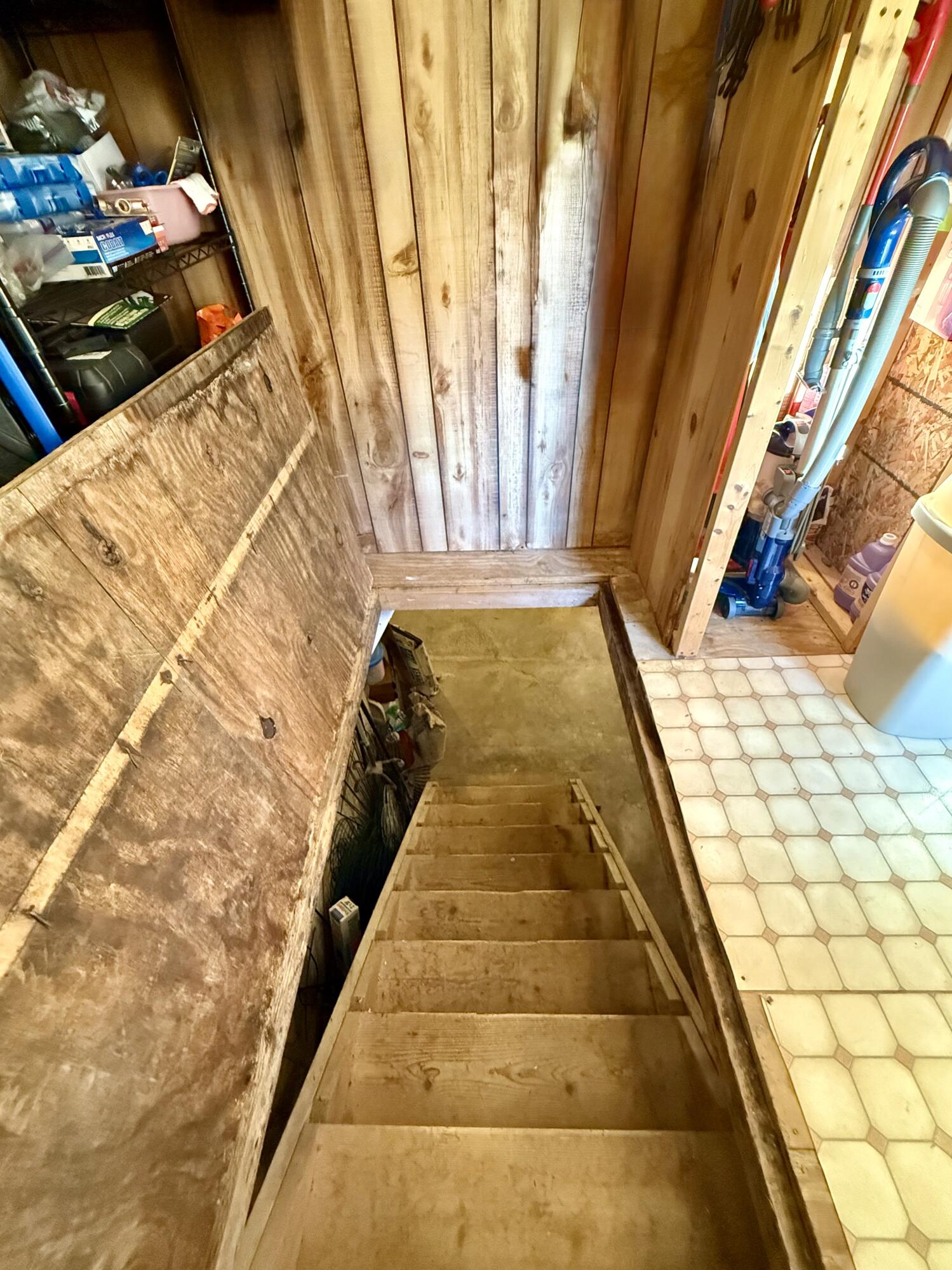 51 Reardon Lane Calais ME 04619