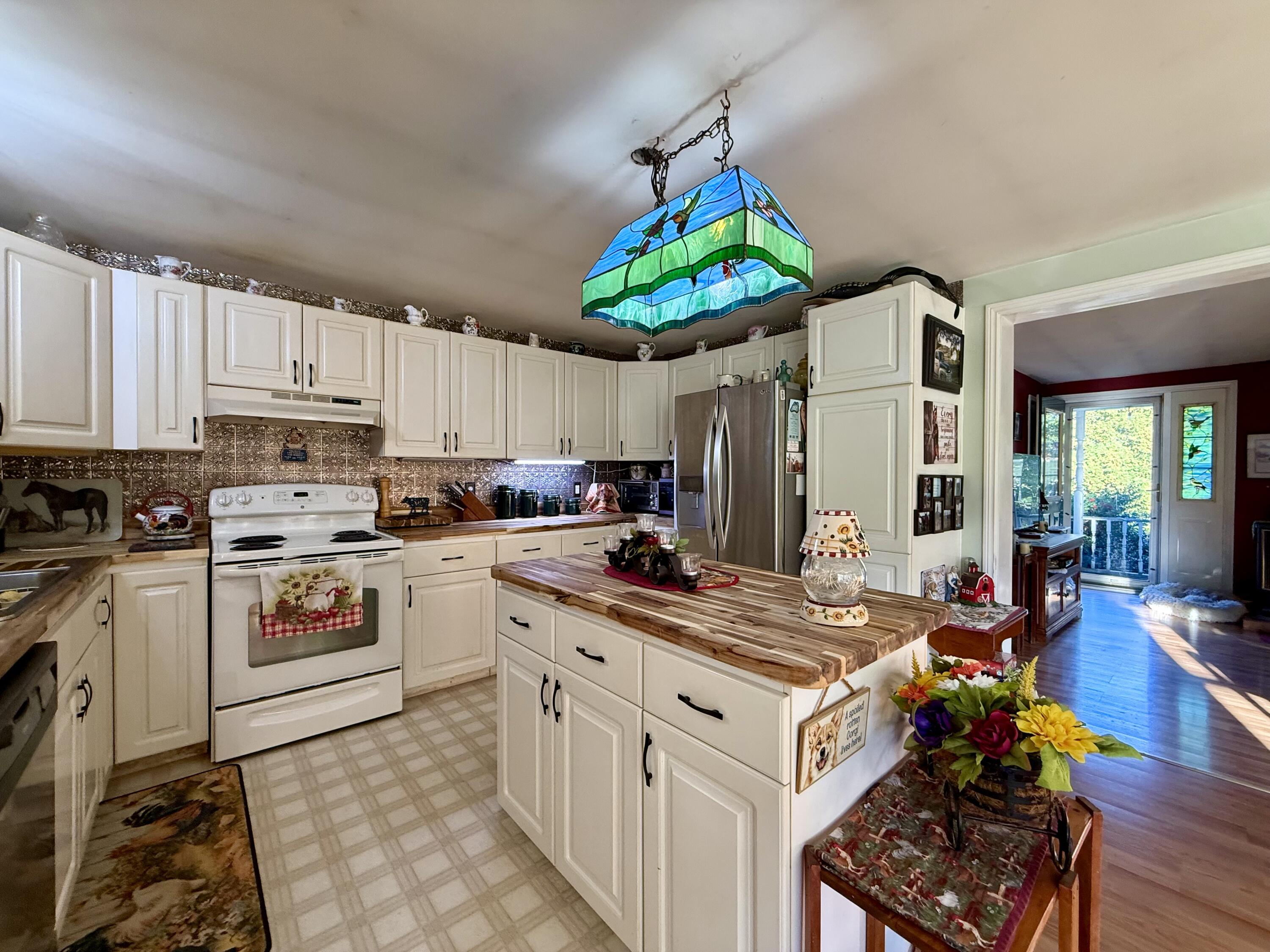 51 Reardon Lane Calais ME 04619