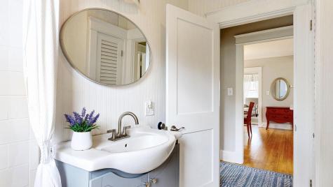 33 Bowers Street South Portland ME 04106