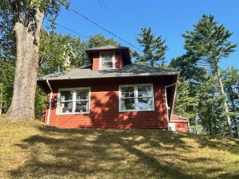 51 Sanford Road Alfred ME 04002