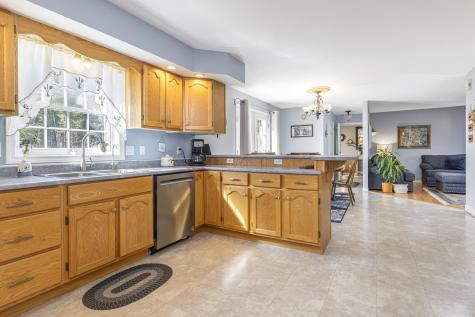 117 Mclellan Road Gorham ME 04038