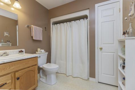117 Mclellan Road Gorham ME 04038