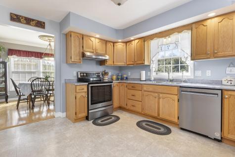 117 Mclellan Road Gorham ME 04038