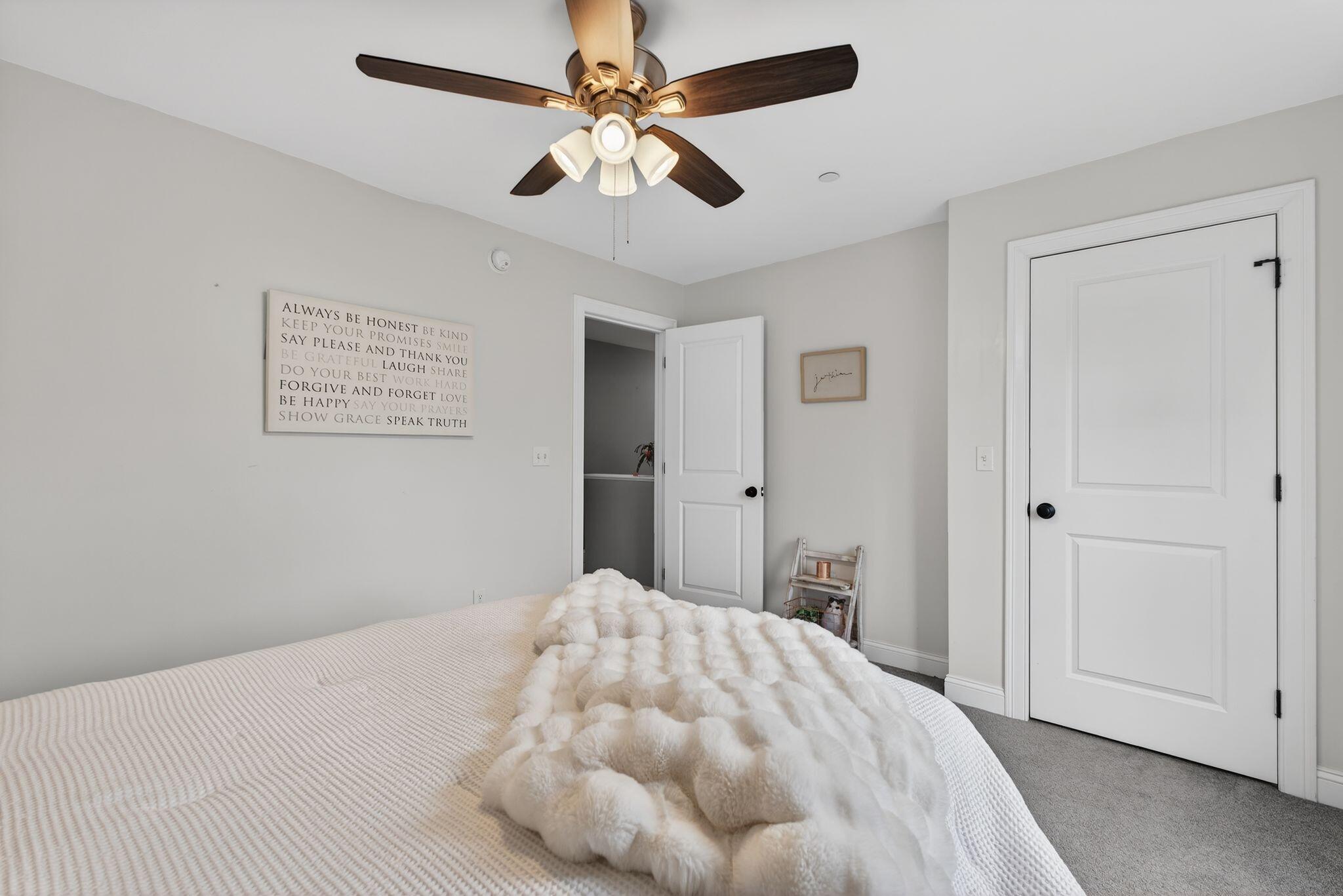 10 Newfield Road Freeport ME 04032