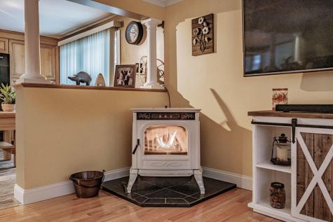 26 Rejane Avenue Lewiston ME 04240