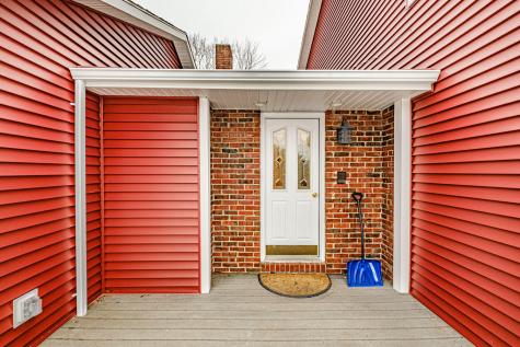 26 Rejane Avenue Lewiston ME 04240