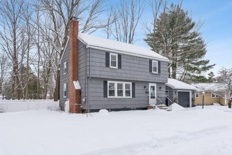 182 Pinecrest Road Portland ME 04102