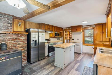 552 Egypt Road Alna ME 04535