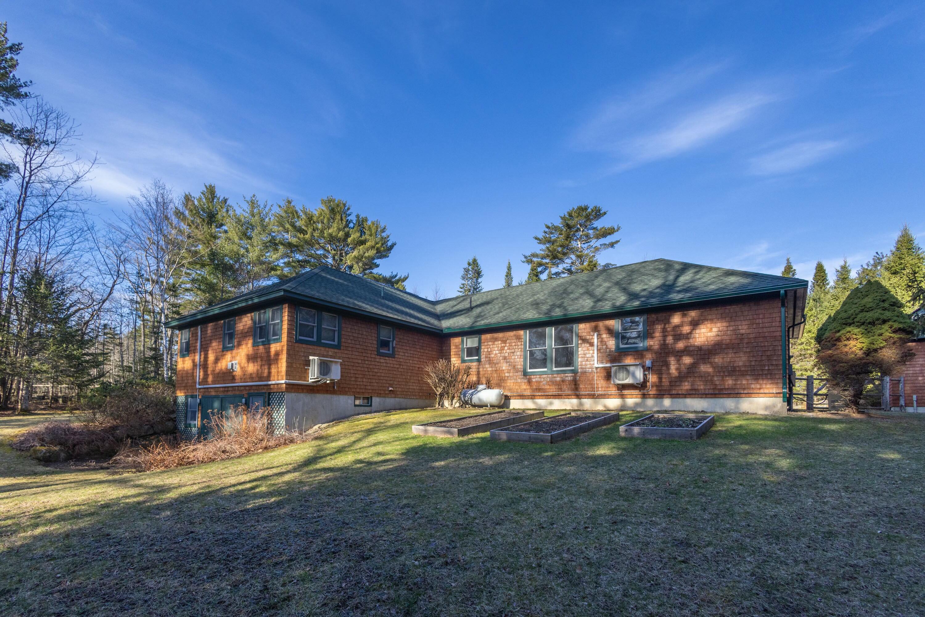 39 Stonehurst Drive Camden ME 04843