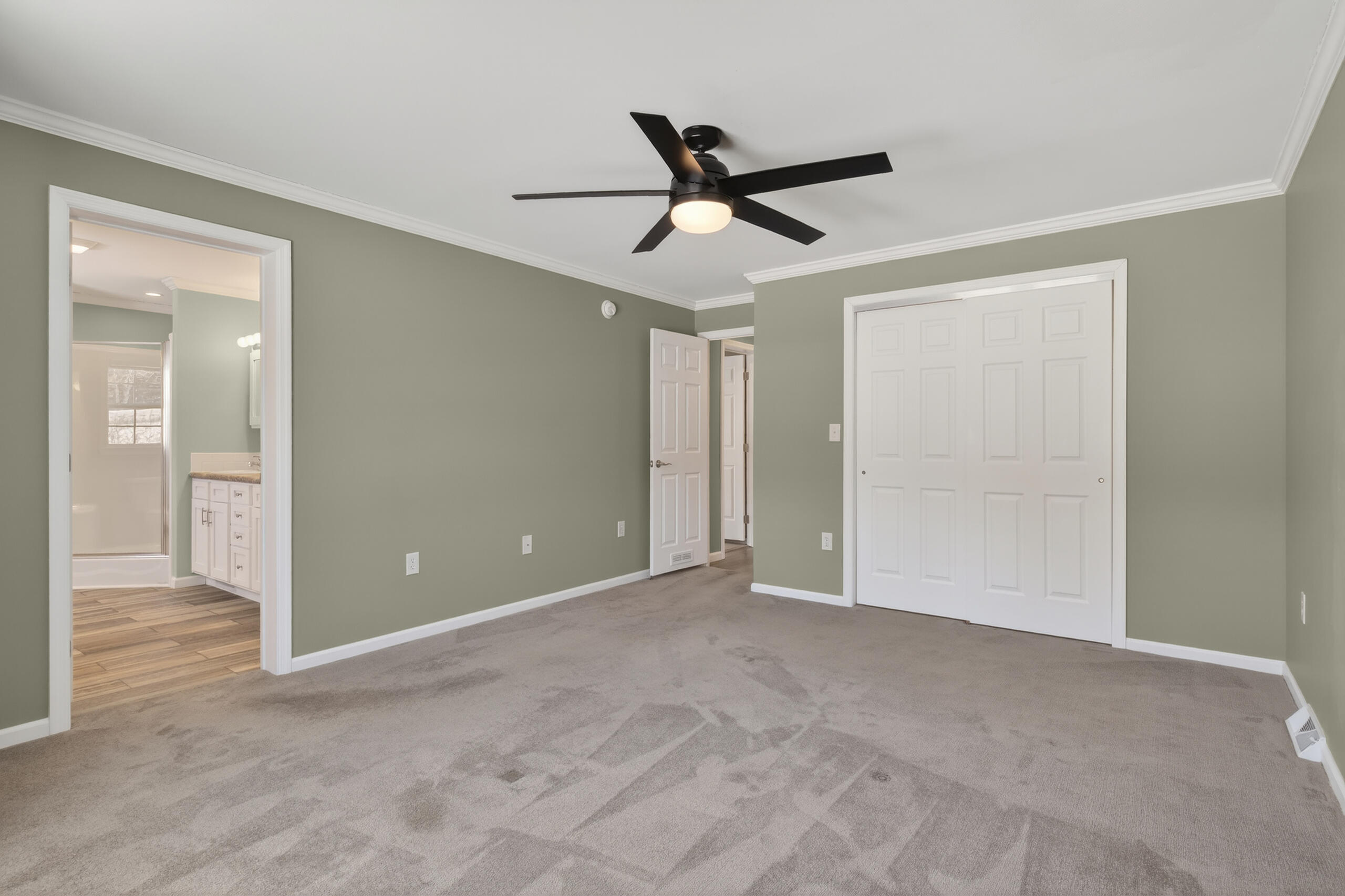 14 David Drive Scarborough ME 04074