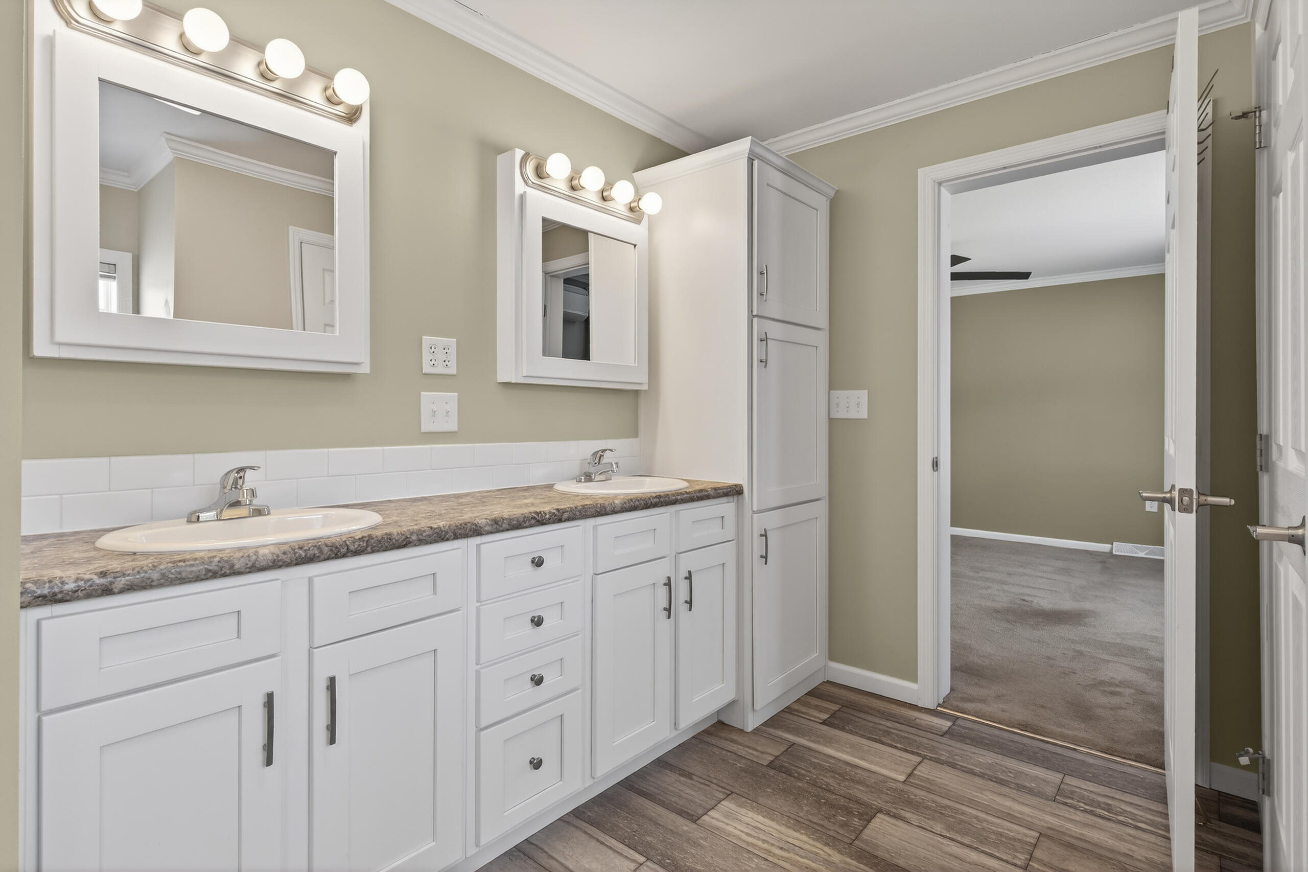 14 David Drive Scarborough ME 04074