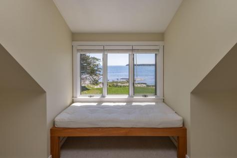 299 Island Avenue Saint George ME 04859