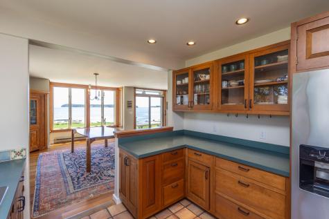 299 Island Avenue Saint George ME 04859