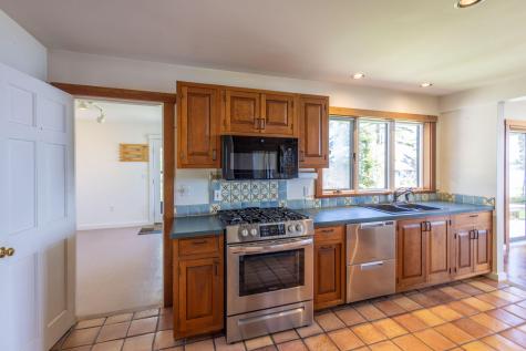 299 Island Avenue Saint George ME 04859