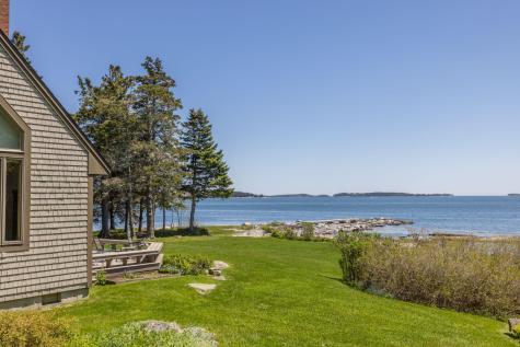 299 Island Avenue Saint George ME 04859